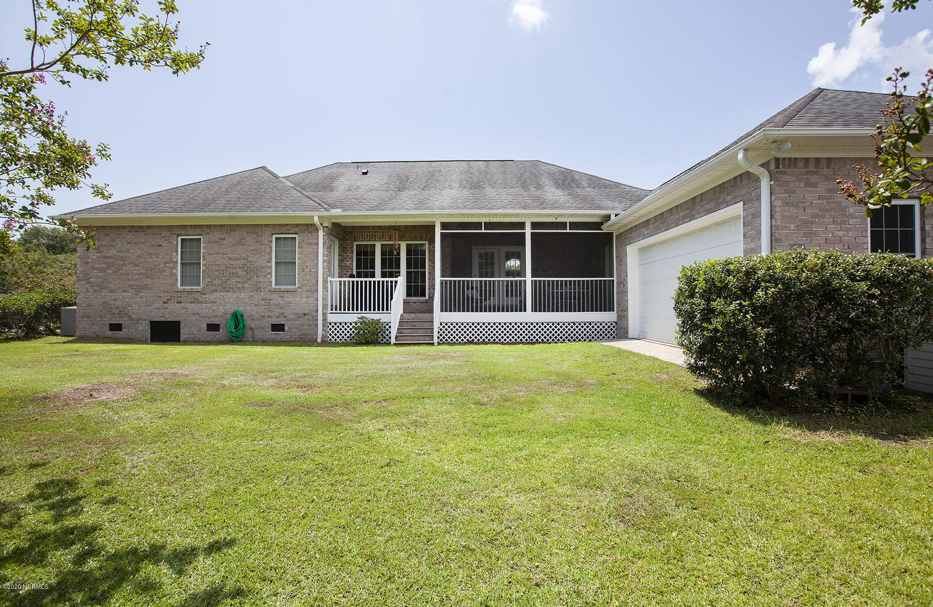 1523 Sapphire Ridge Road Wilmington, NC 28409 - Photo 36 of 43 Sapphire 1523 back Todd_8056