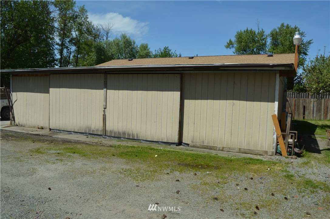 8608 Golden Given Road East Tacoma, WA 98445 - Photo 13 of 17 Gallery Image 13