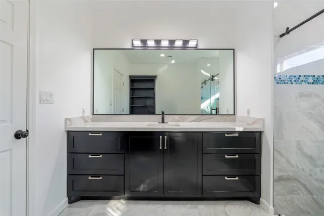 $290,000 | 408 County Road 3414, Cleveland, TX 77327