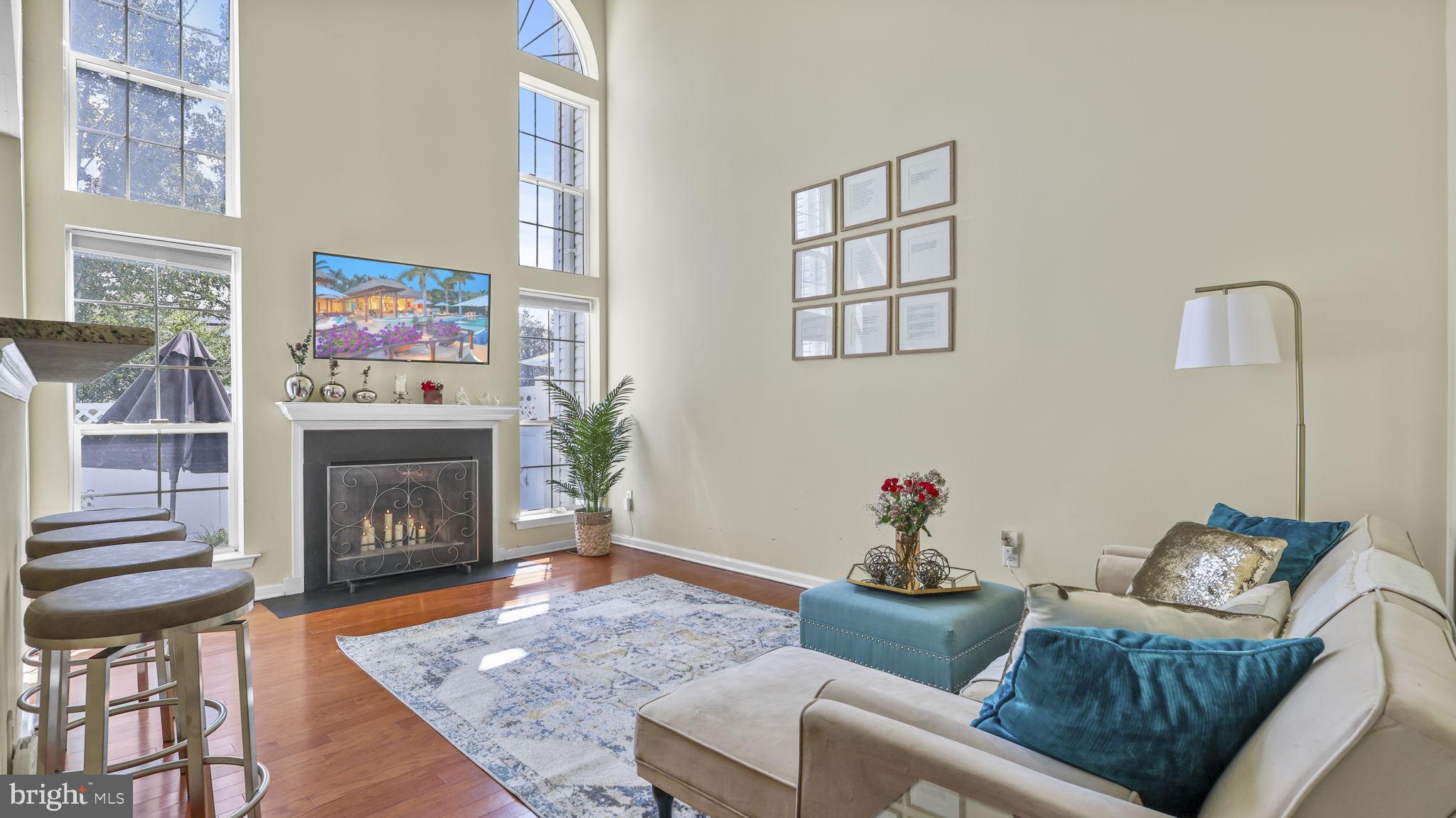 40 Windingbrook Road Bordentown, NJ 08505 - Photo 12 of 51 Family Room