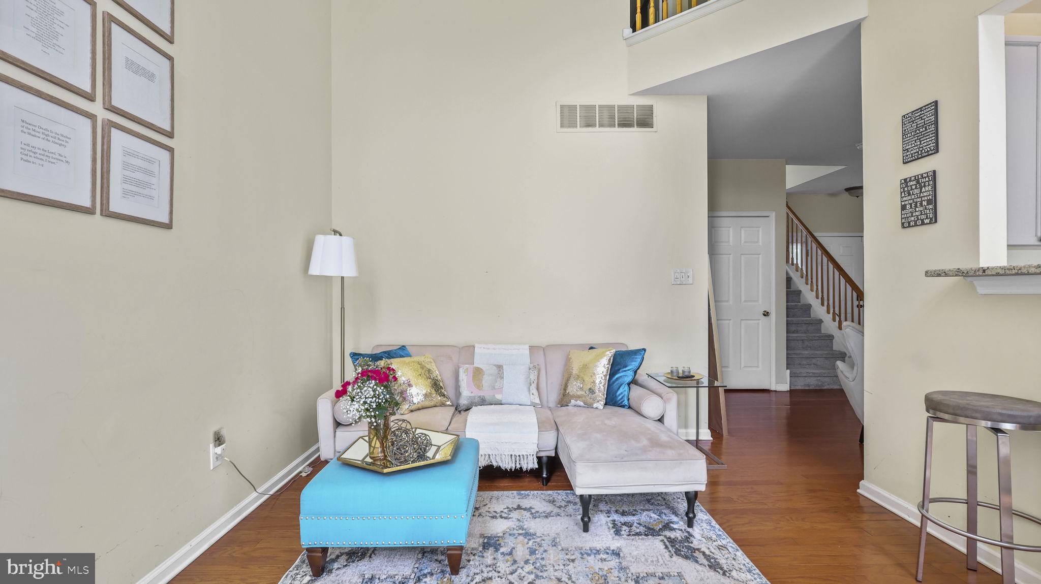 40 Windingbrook Road Bordentown, NJ 08505 - Photo 13 of 51 Family Room