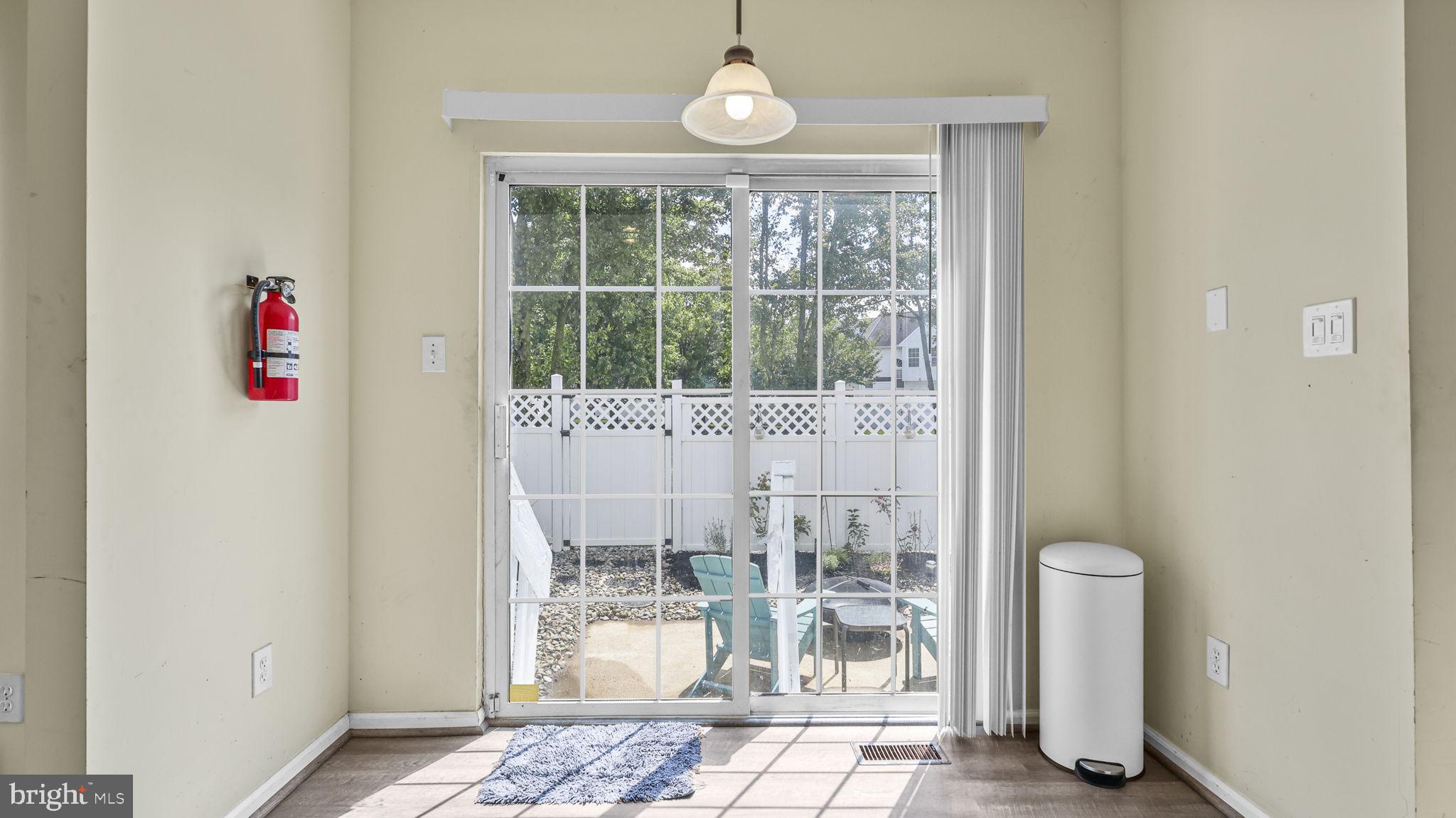 40 Windingbrook Road Bordentown, NJ 08505 - Photo 21 of 51 Patio access door from kitchen