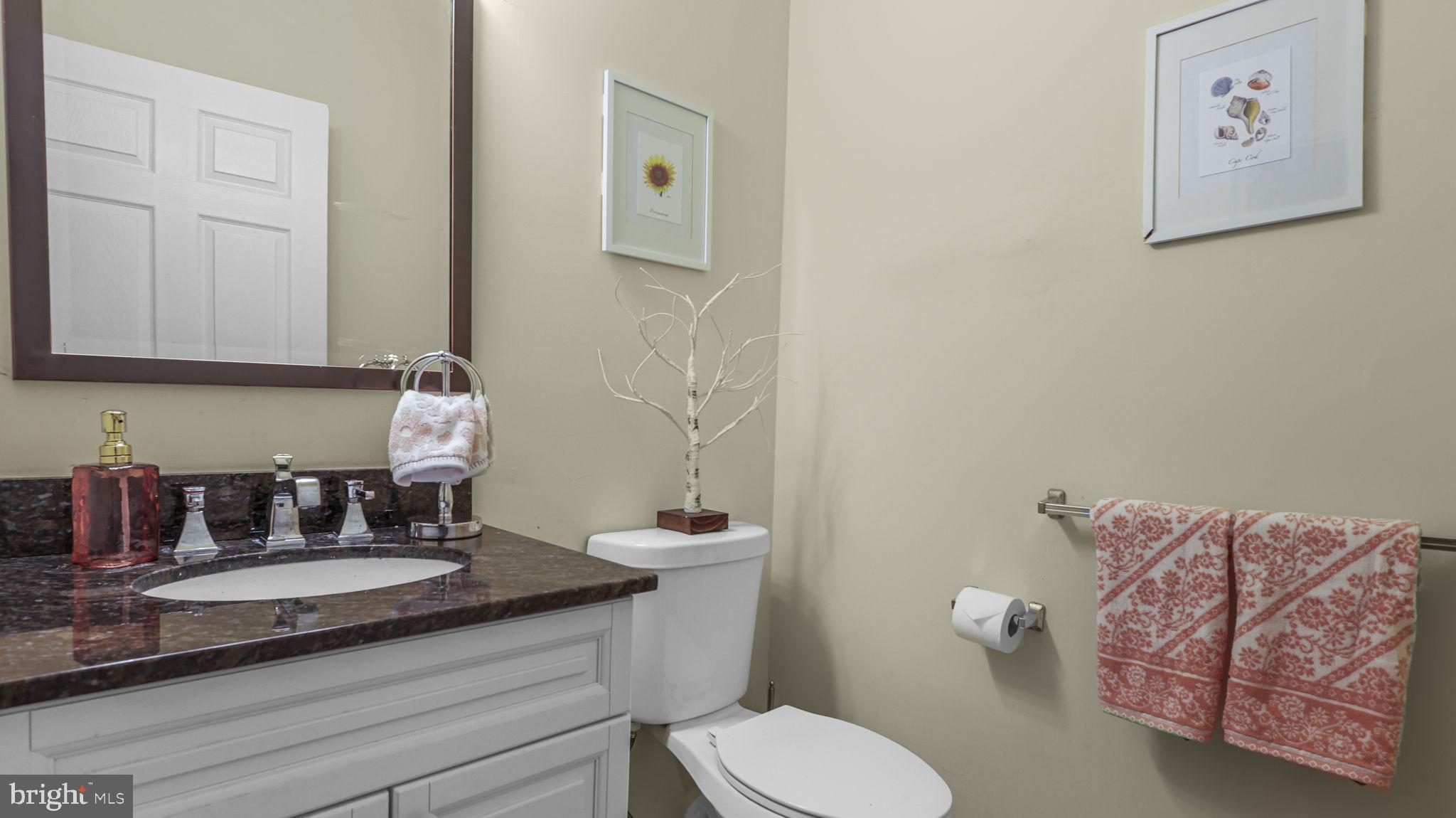 40 Windingbrook Road Bordentown, NJ 08505 - Photo 22 of 51 First Floor Half Bath