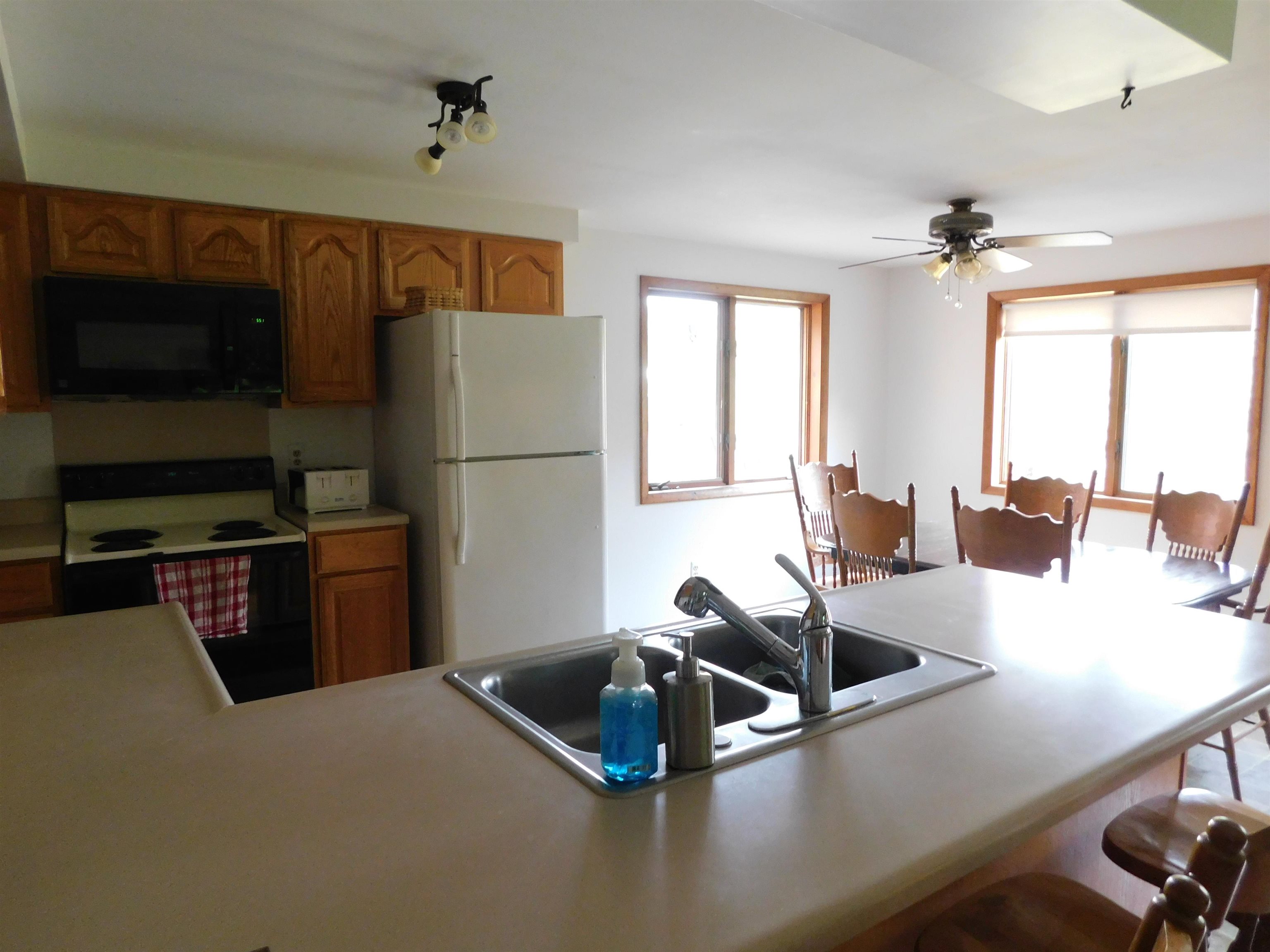 4798 Rochester Road Dryden, MI 48428 - Photo 7 of 28 Kitchen