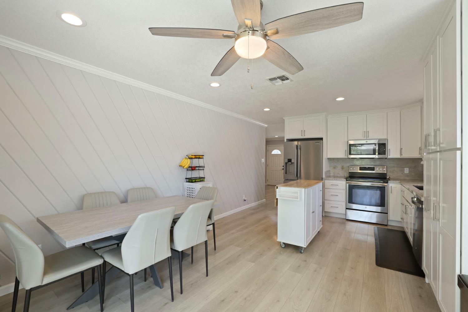 1180 Rusher Street Tracy, CA 95376 - Photo 28 of 38