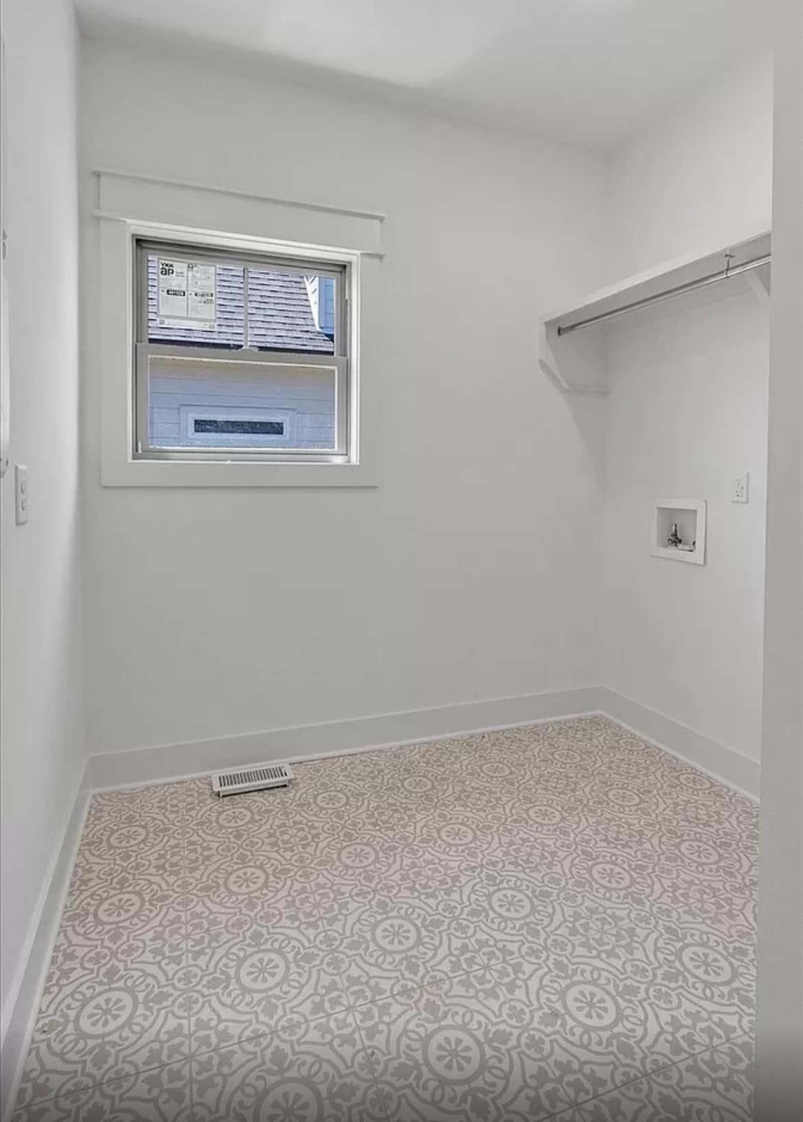 3023 Barretts Ridge Drive Murfreesboro, TN 37130 - Photo 22 of 33 wooden floor in an empty room