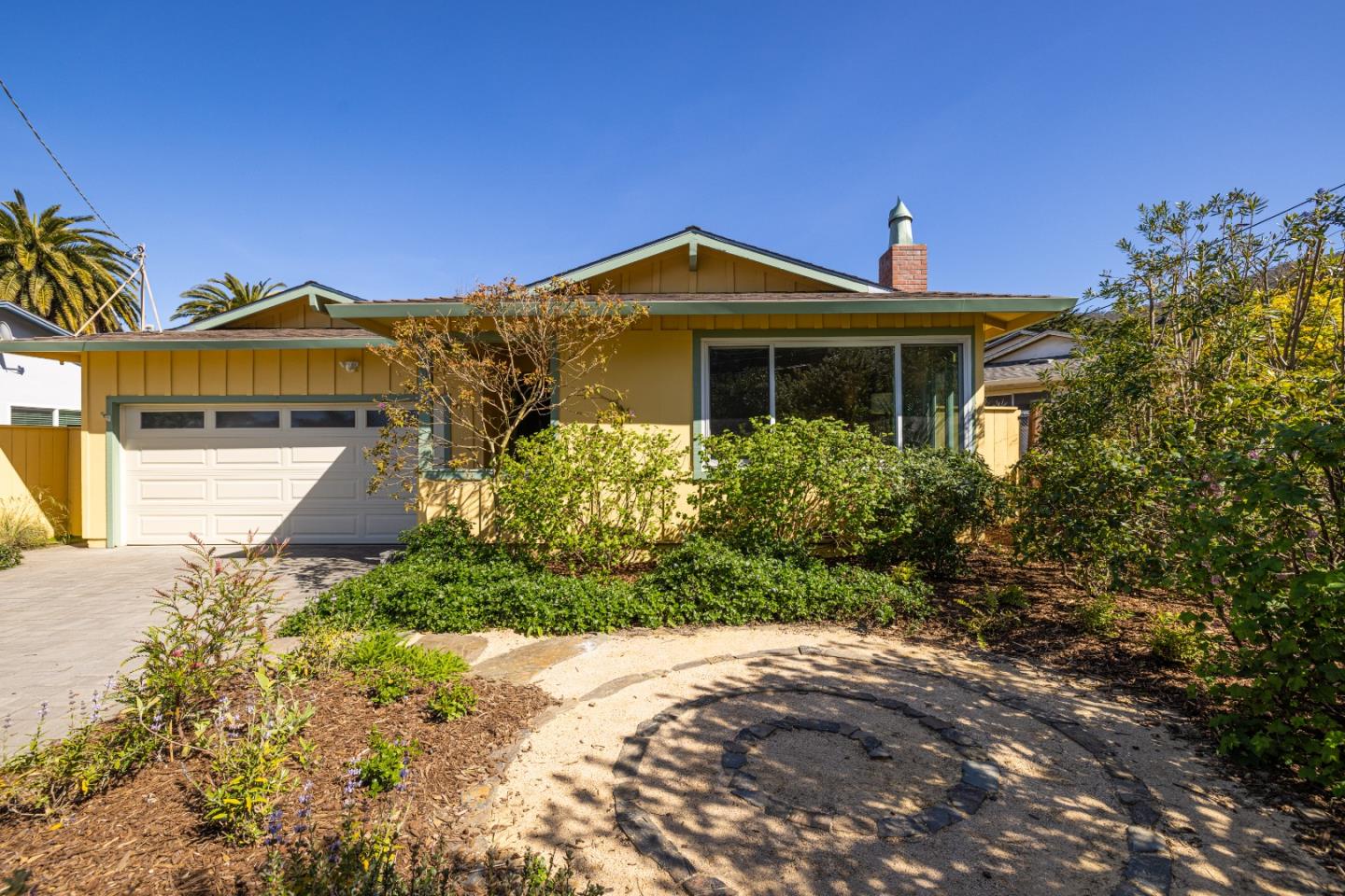 1409 Peralta Road Pacifica, CA 94044 - Photo 4 of 26 Gallery Image 4
