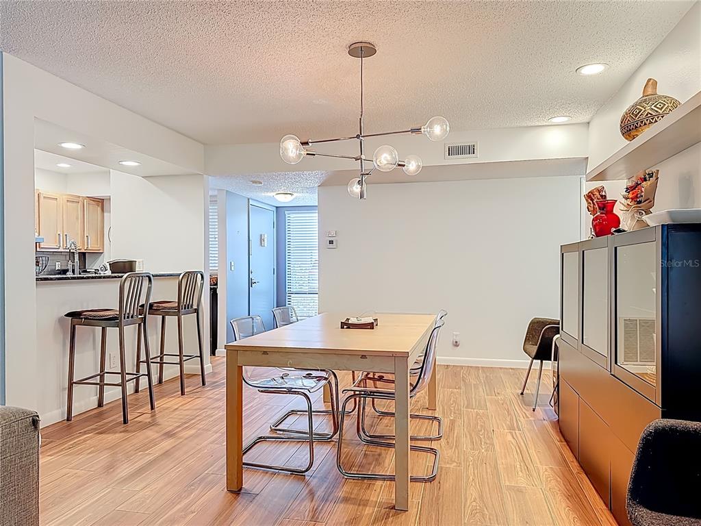 1707 Pelican Cove Road, Unit GL351 Sarasota, FL 34231 - Photo 15 of 79