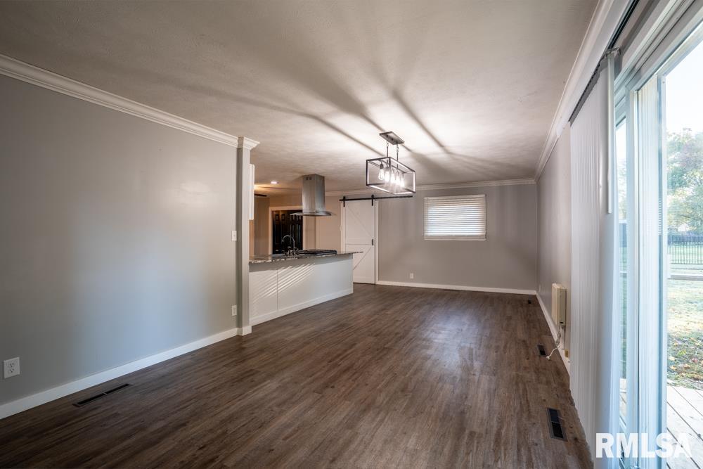 1104 East Poplar Street Herrin, IL 62948 - Photo 11 of 29