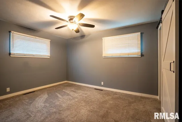 $210,000 | 1104 East Poplar Street, Herrin, IL 62948