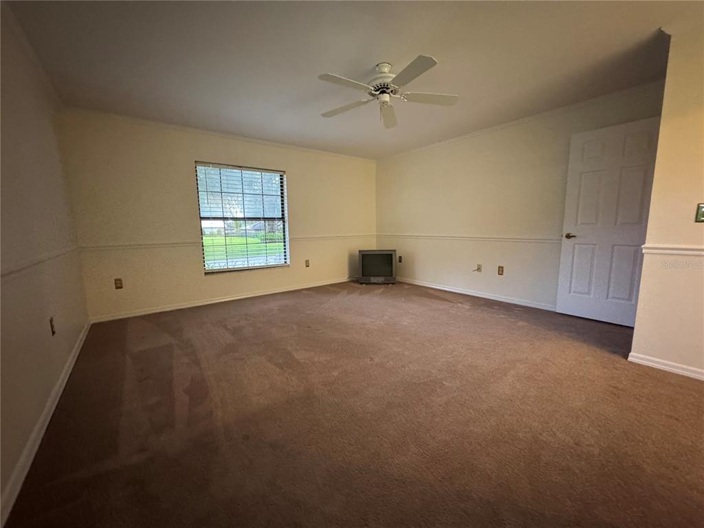 10 Fort Clinch Heights Road Frostproof, FL 33843 - Photo 20 of 40 a view of an empty room with a window