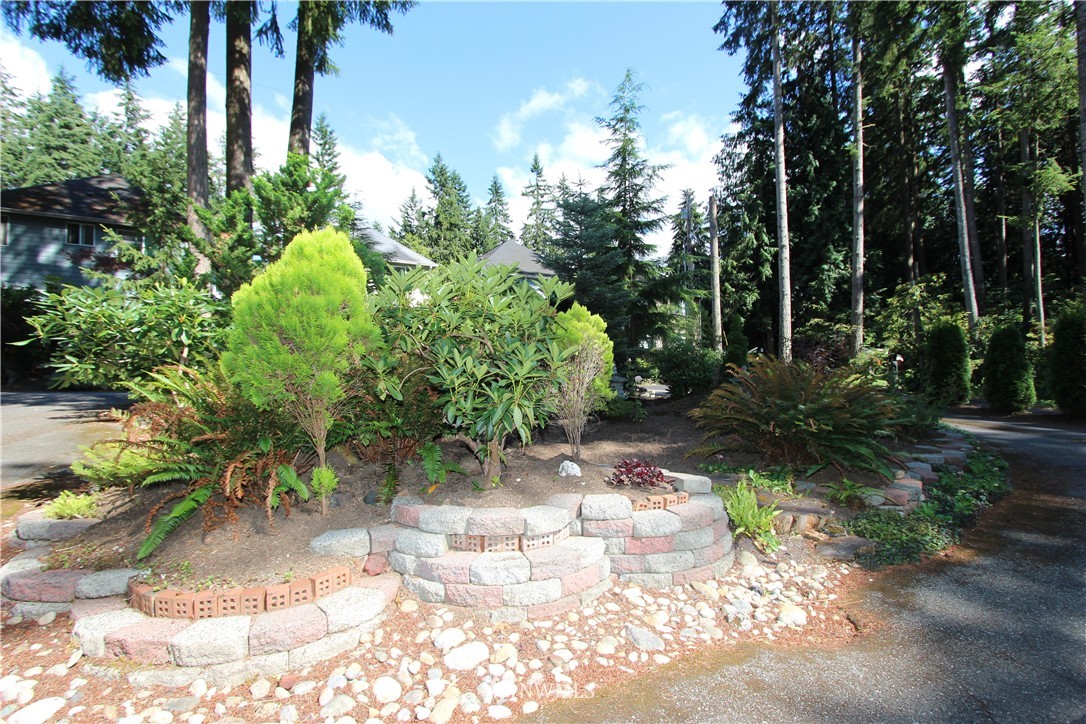 320 170th Place Southwest Bothell, WA 98012 - Photo 24 of 25 a view of yard with green space