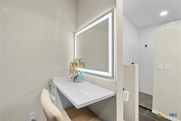 $370,000 | 175 Wetzel, Kyle, TX 78640