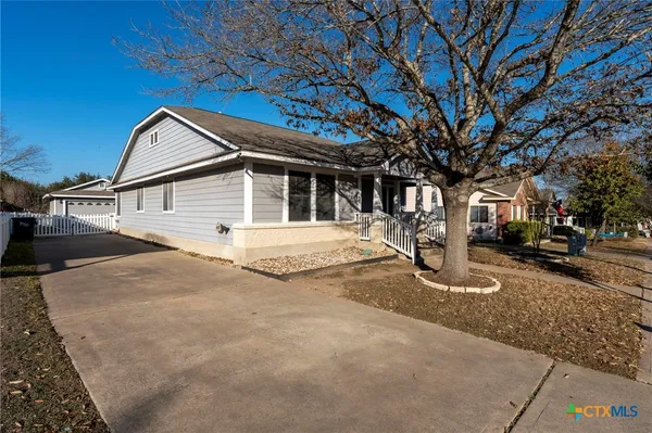 $370,000 | 175 Wetzel, Kyle, TX 78640