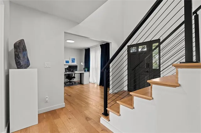 $434,950 | 1121 Southeast Timbercreek Lane, Lee's Summit, MO 64081