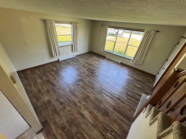 $339,000 | 37597 Lakeview Drive, Warroad, MN 56763