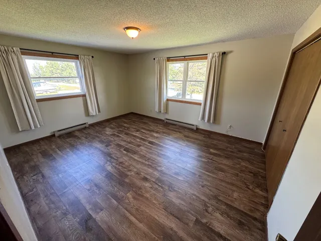 $339,000 | 37597 Lakeview Drive, Warroad, MN 56763