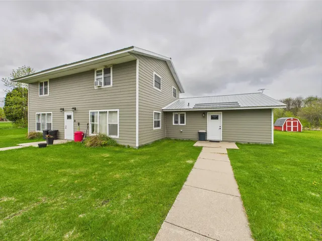 $339,000 | 37597 Lakeview Drive, Warroad, MN 56763