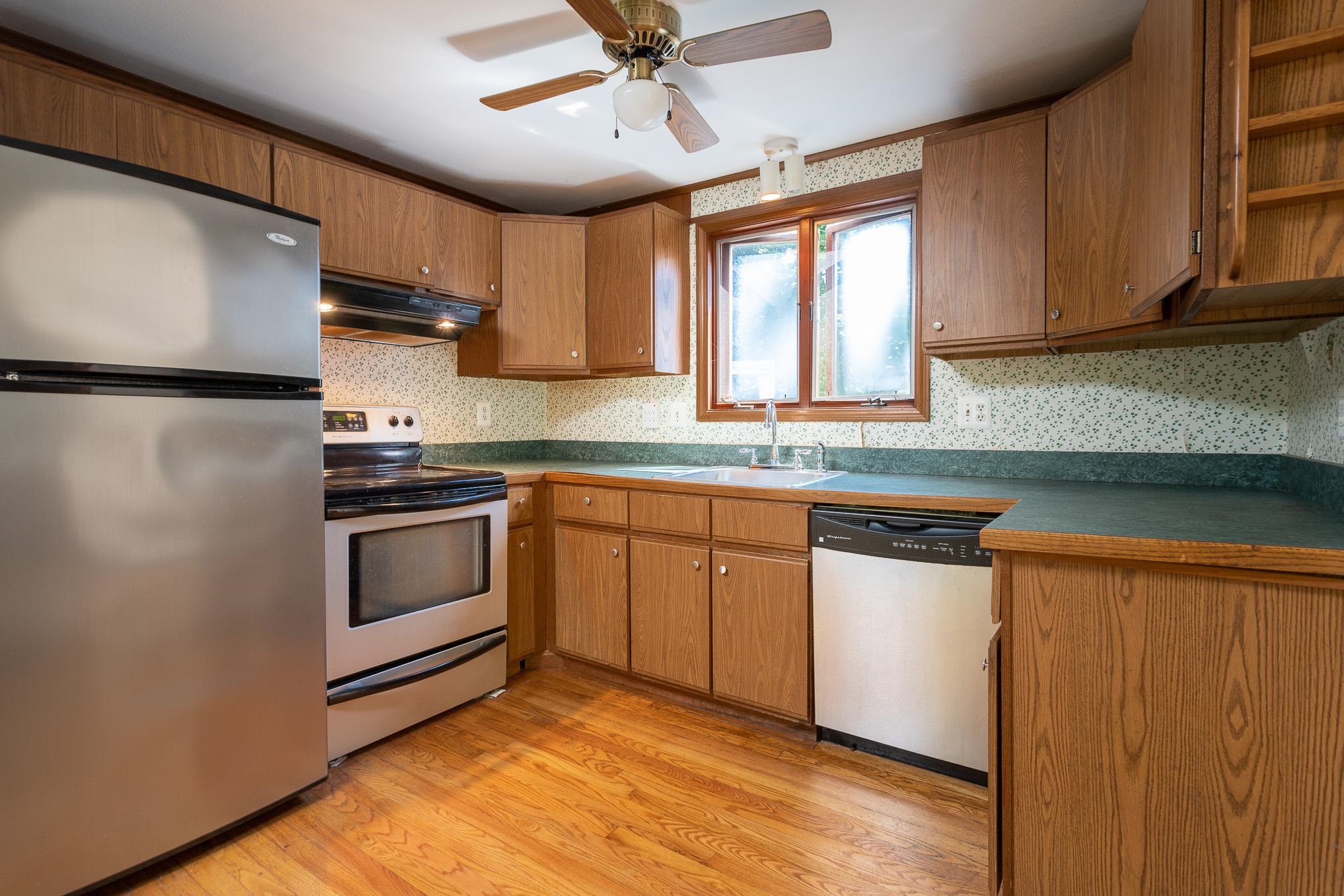 27 Briar Road Hampton, NH 03842 - Photo 3 of 29