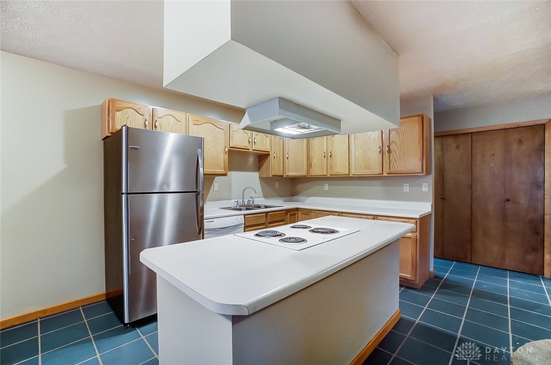 1843 Rice Boulevard, Unit 1843 Fairborn, OH 45324 - Photo 10 of 31
