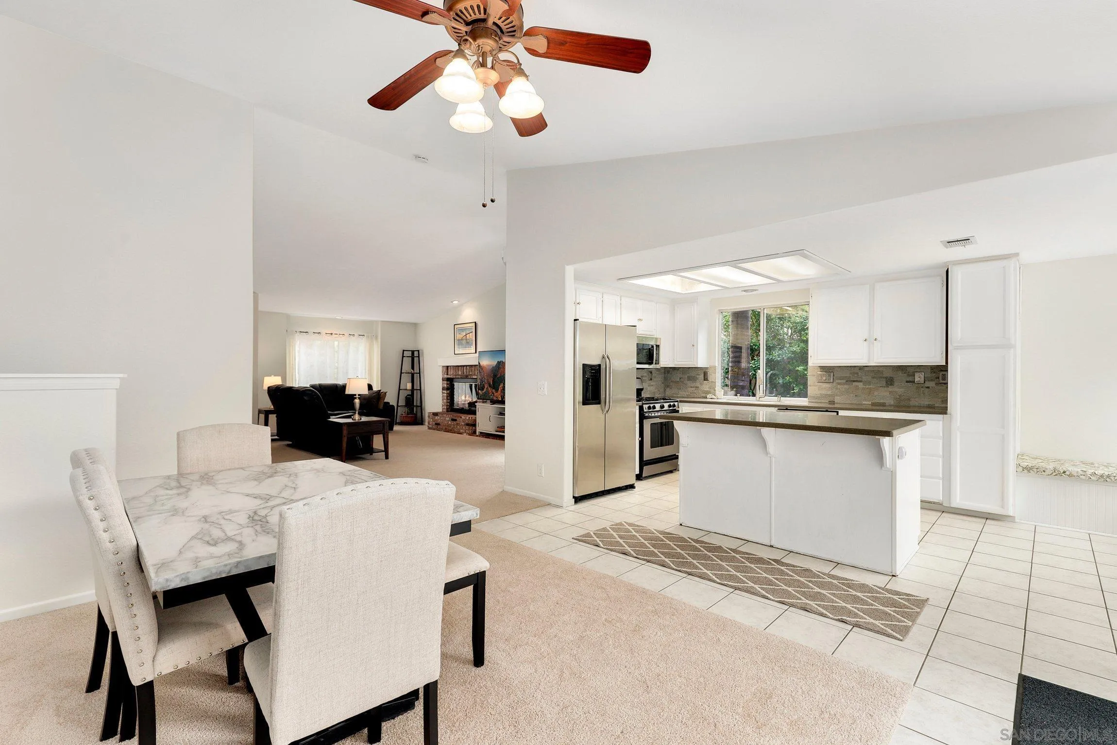 24649 Rio Verde Drive Ramona, CA 92065 - Photo 8 of 36 Gallery Image 8