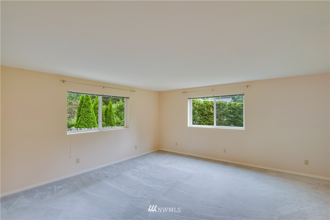 3001 Alaska Road Brier, WA 98036 - Photo 17 of 24