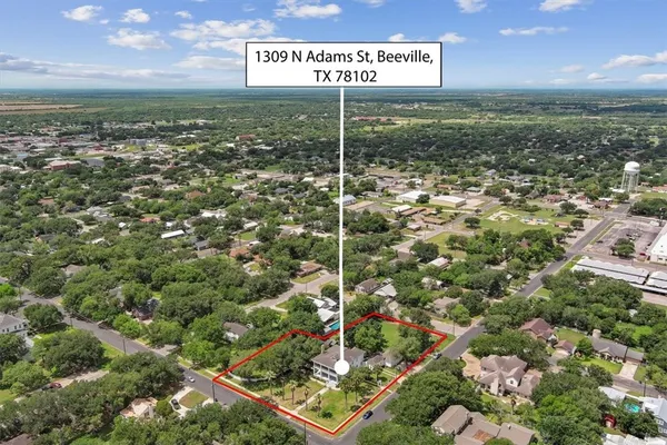$689,500 | 1309 North Adams Street, Beeville, TX 78102