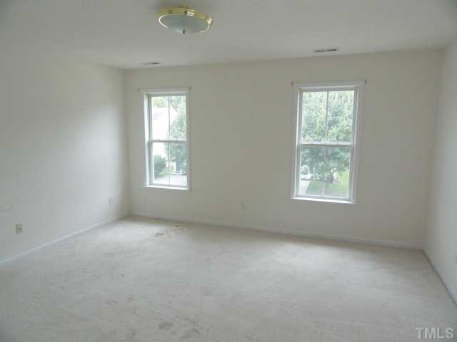 10816 Farmville Road Raleigh, NC 27614 - Photo 10 of 13 Gallery Image 10