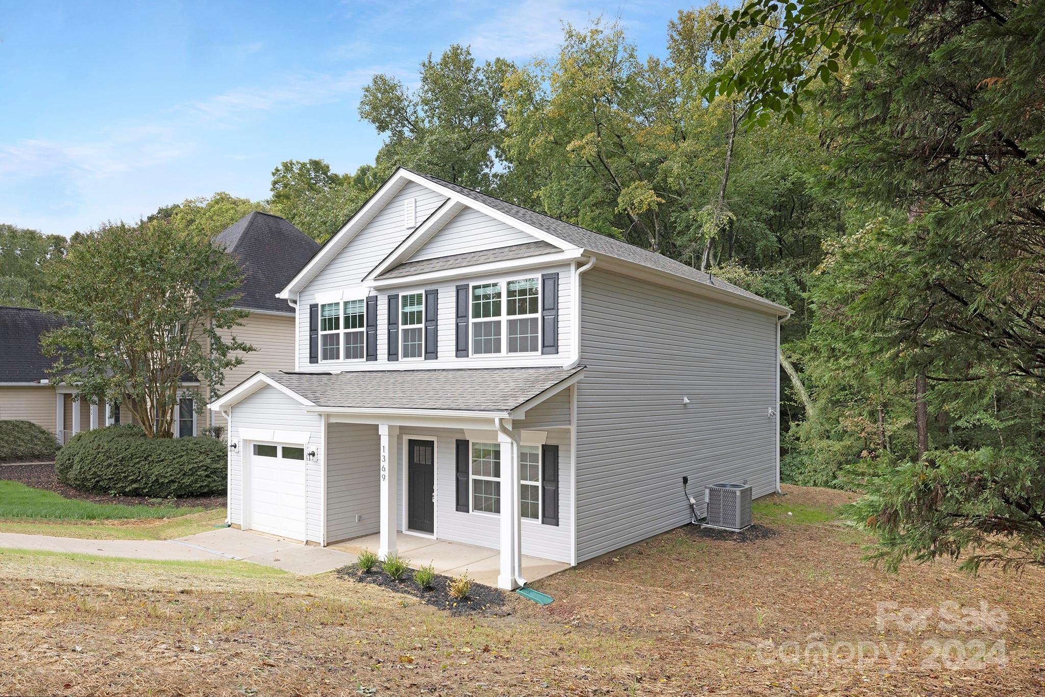 1369 Mistletoe Ridge Place Northwest Concord, NC 28027 - Photo 2 of 31 Gallery Image 2