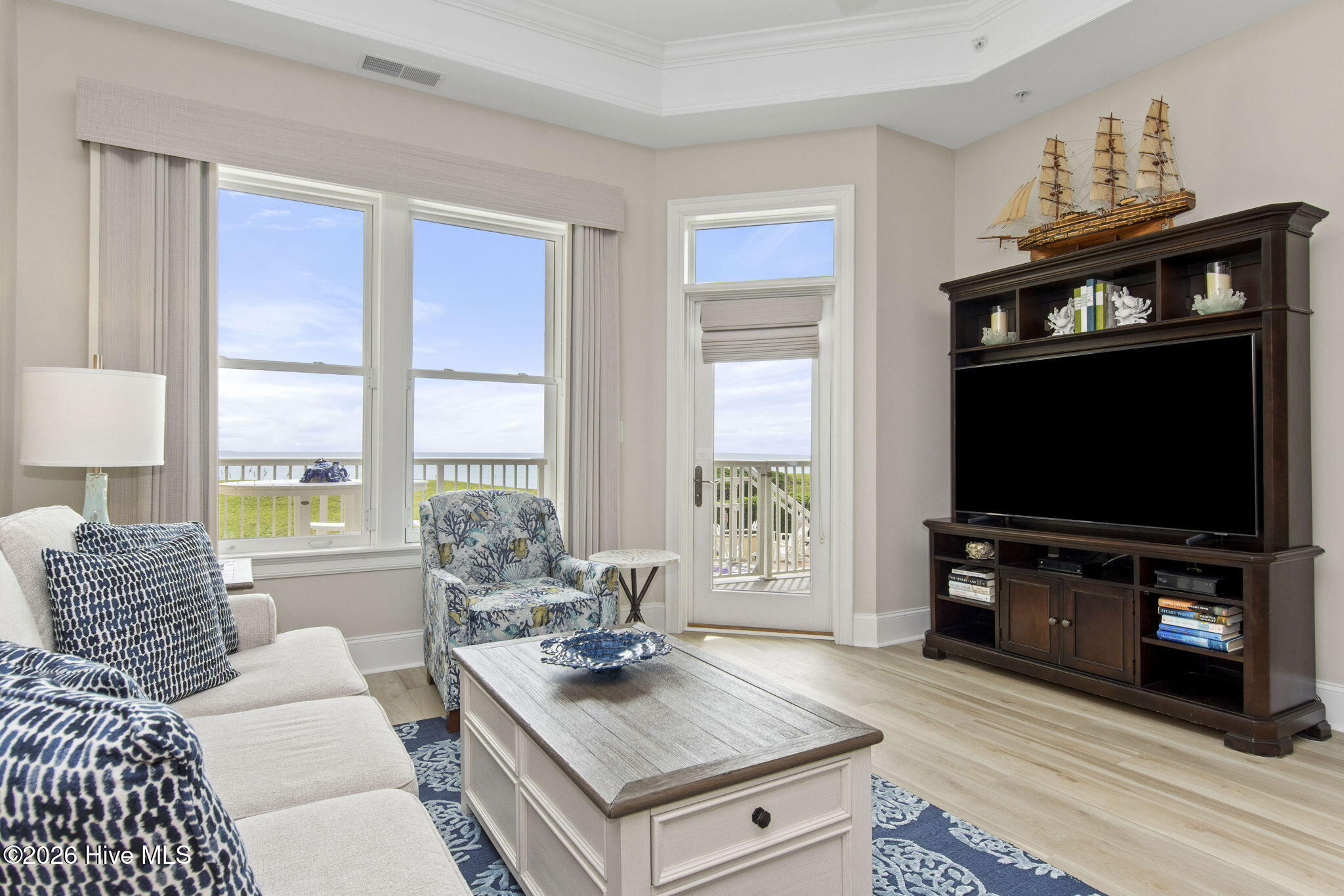 1435 Salter Path Road, Unit I1 Indian Beach, NC 28512 - Photo 18 of 63 Living Room