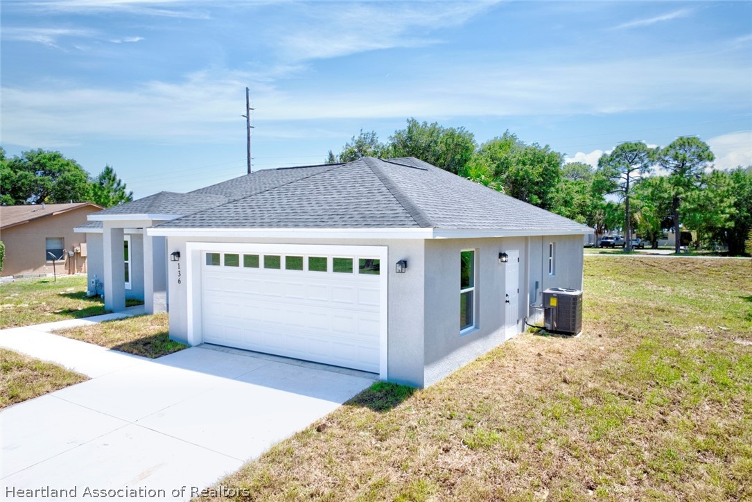 136 Friendly Circle, Unit 1 Sebring, FL 33876 - Photo 3 of 27
