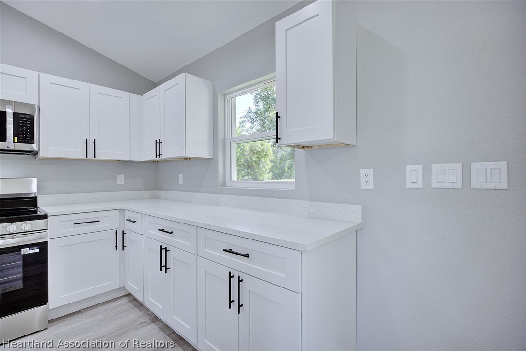 136 Friendly Circle, Unit 1 Sebring, FL 33876 - Photo 10 of 27