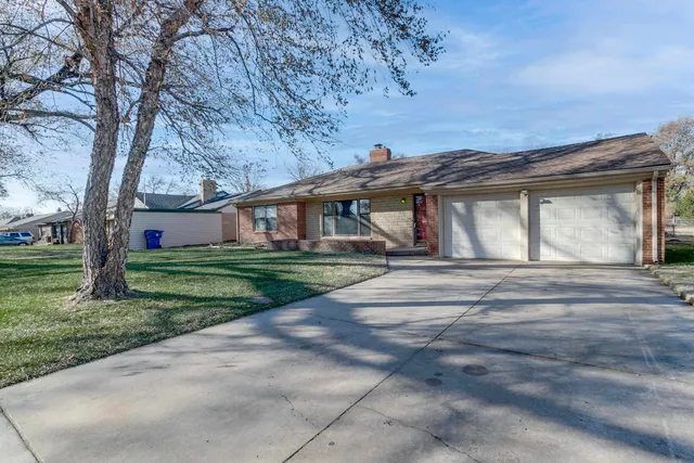 $249,900 | 1631 North Clarence Avenue, Wichita, KS 67203