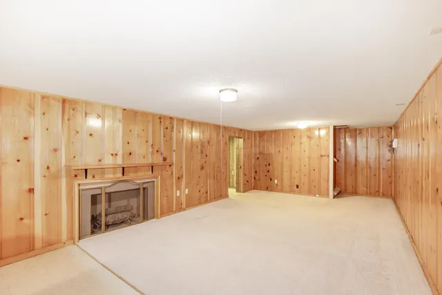 $249,900 | 1631 North Clarence Avenue, Wichita, KS 67203