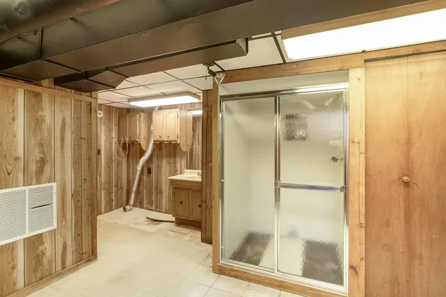 $249,900 | 1631 North Clarence Avenue, Wichita, KS 67203