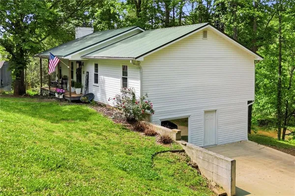 $349,900 | 612 Beaver Ridge Road, Jasper, GA 30143
