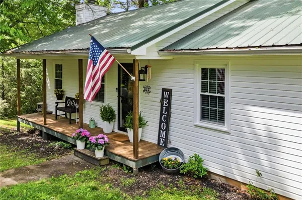 $349,900 | 612 Beaver Ridge Road, Jasper, GA 30143