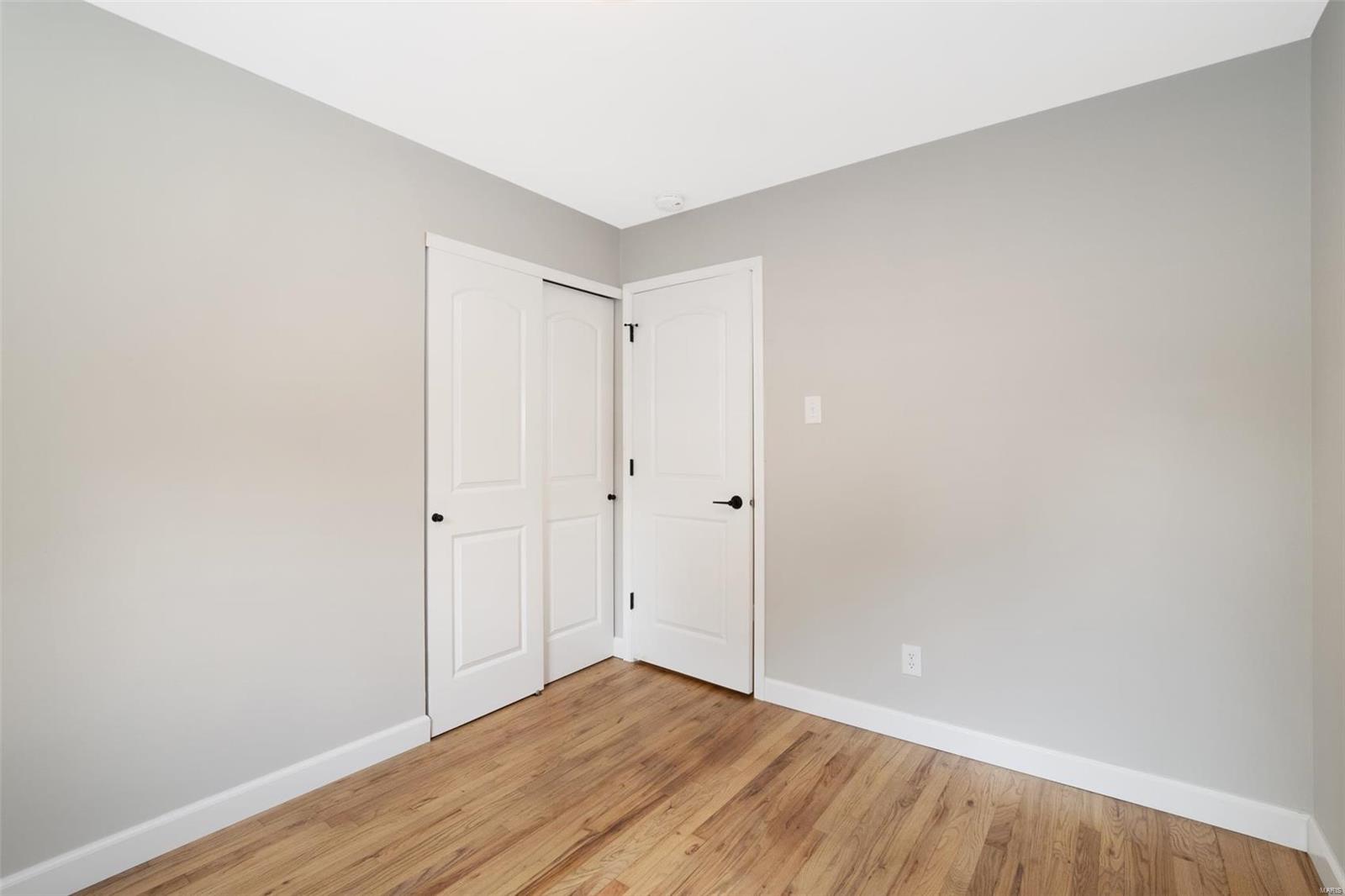 1906 Valley Park Road Fenton, MO 63026 - Photo 15 of 19 Gallery Image 15
