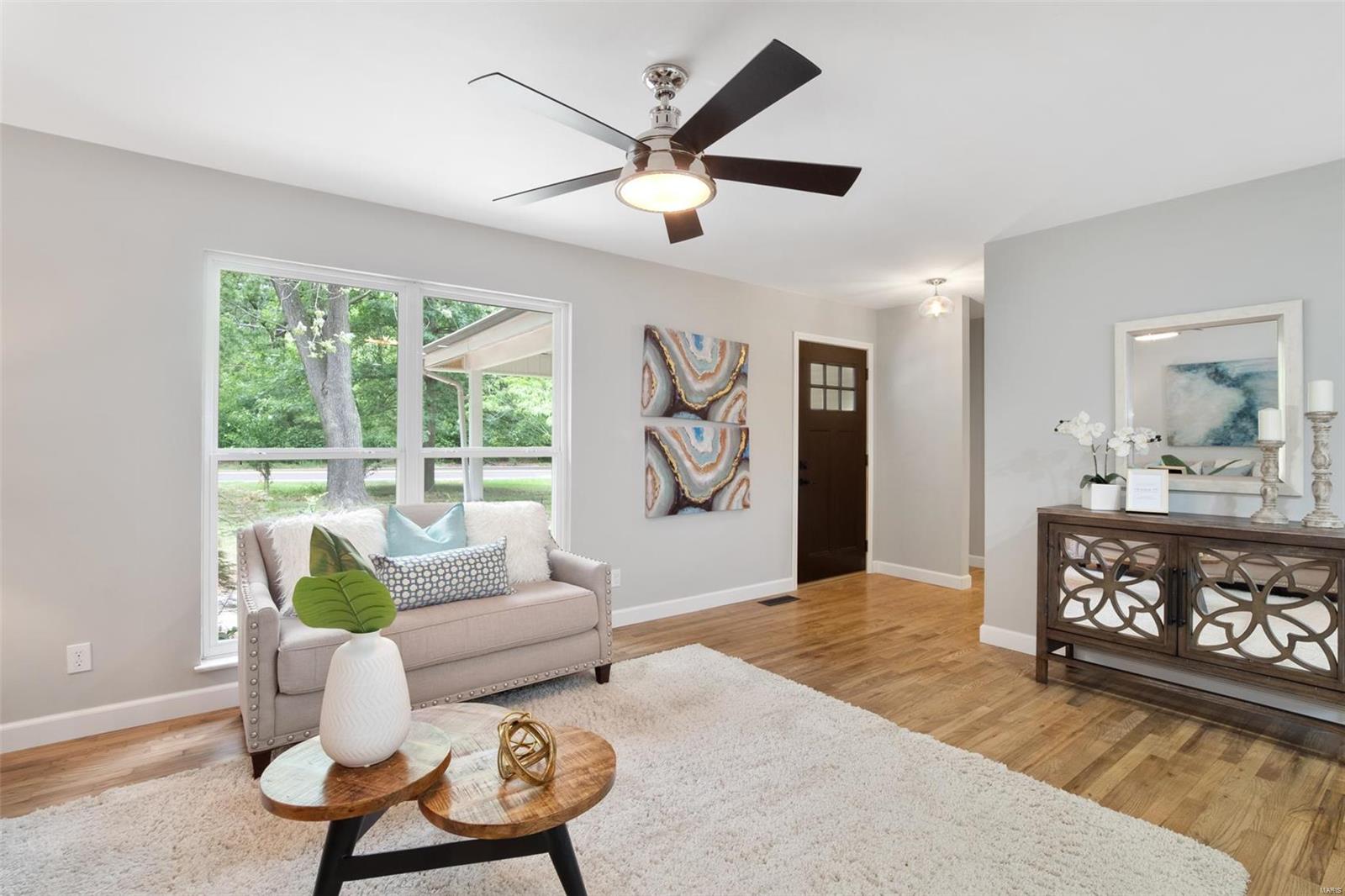 1906 Valley Park Road Fenton, MO 63026 - Photo 4 of 19 Gallery Image 4