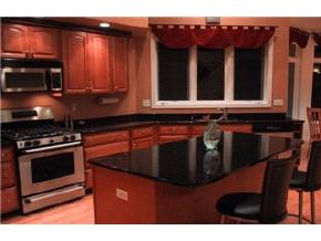 15 Merrill Road Merrimack, NH 03054 - Photo 5 of 9