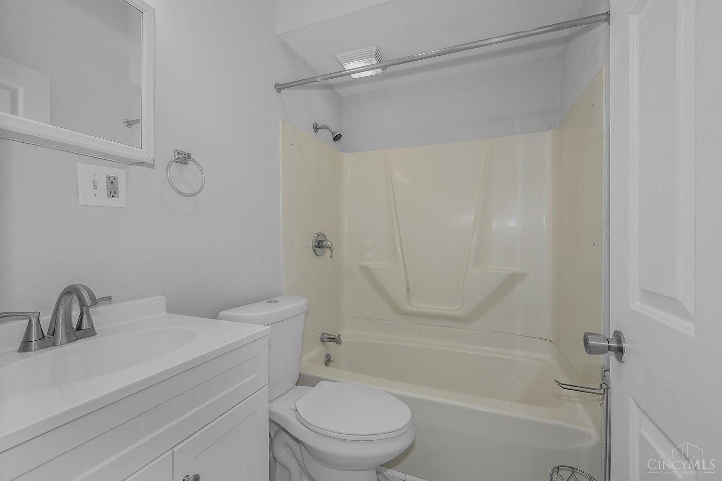 823 William Howard Taft Road Cincinnati, OH 45206 - Photo 18 of 22