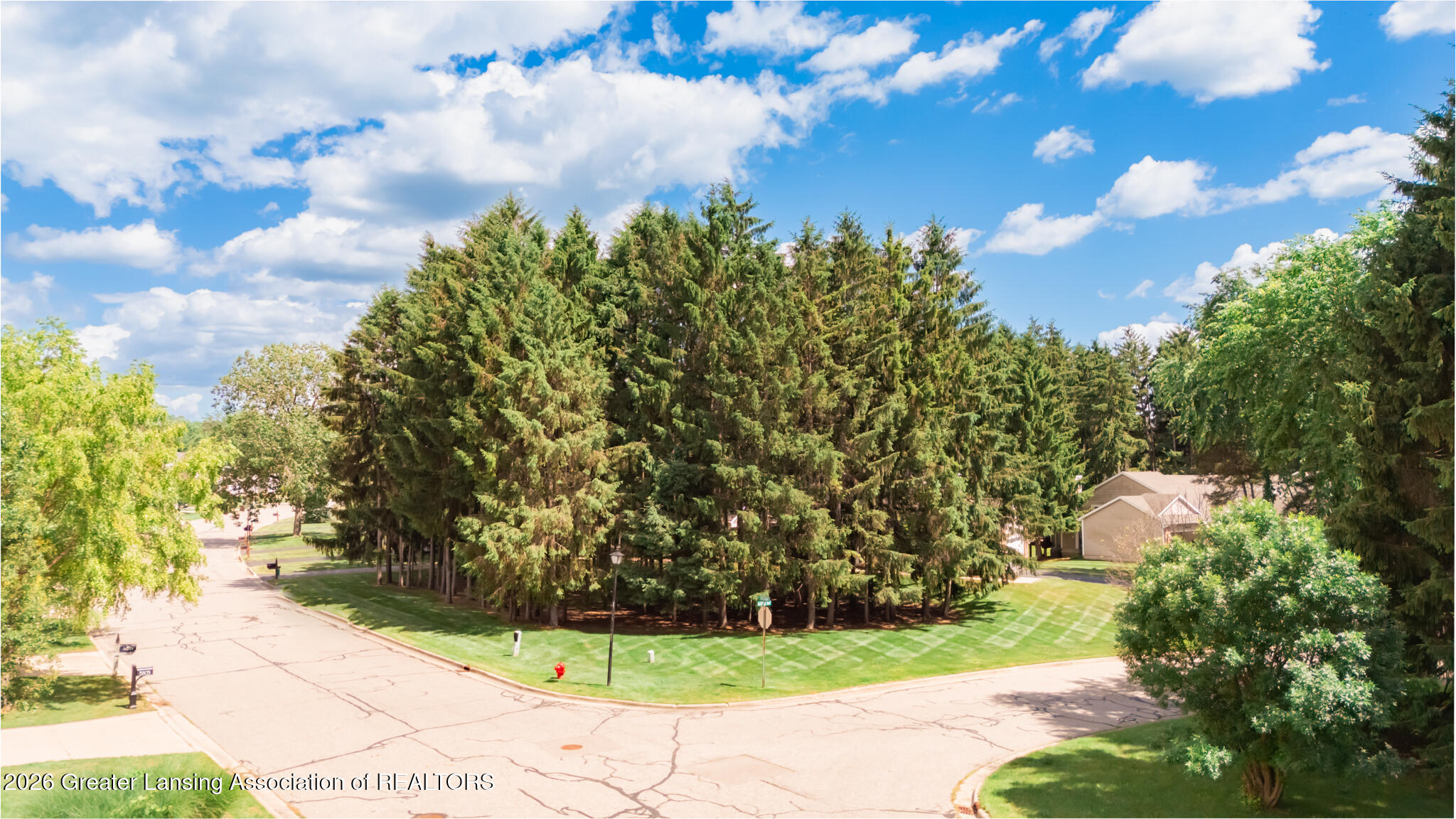 5820 Coleman Road East Lansing, MI 48823 - Photo 6 of 53