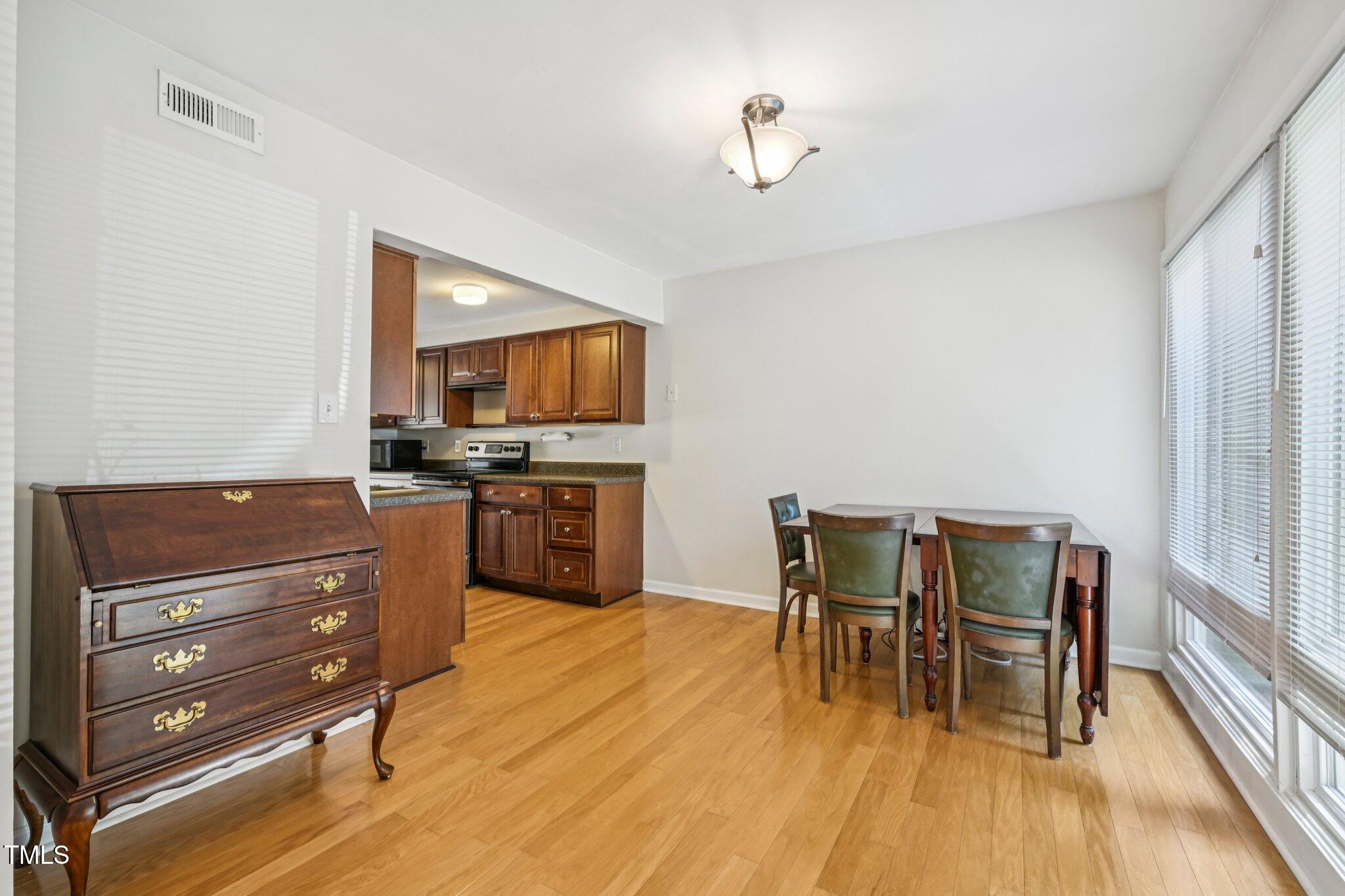 1776 Quail Ridge Road Raleigh, NC 27609 - Photo 10 of 31 14-web-or-mls-Quail Ridge Rd-S2907-014