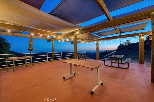 a view of entryway and hall