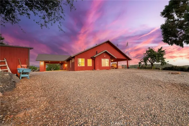 $765,000 | 50806 Bramble Lane, Squaw Valley, CA 93675