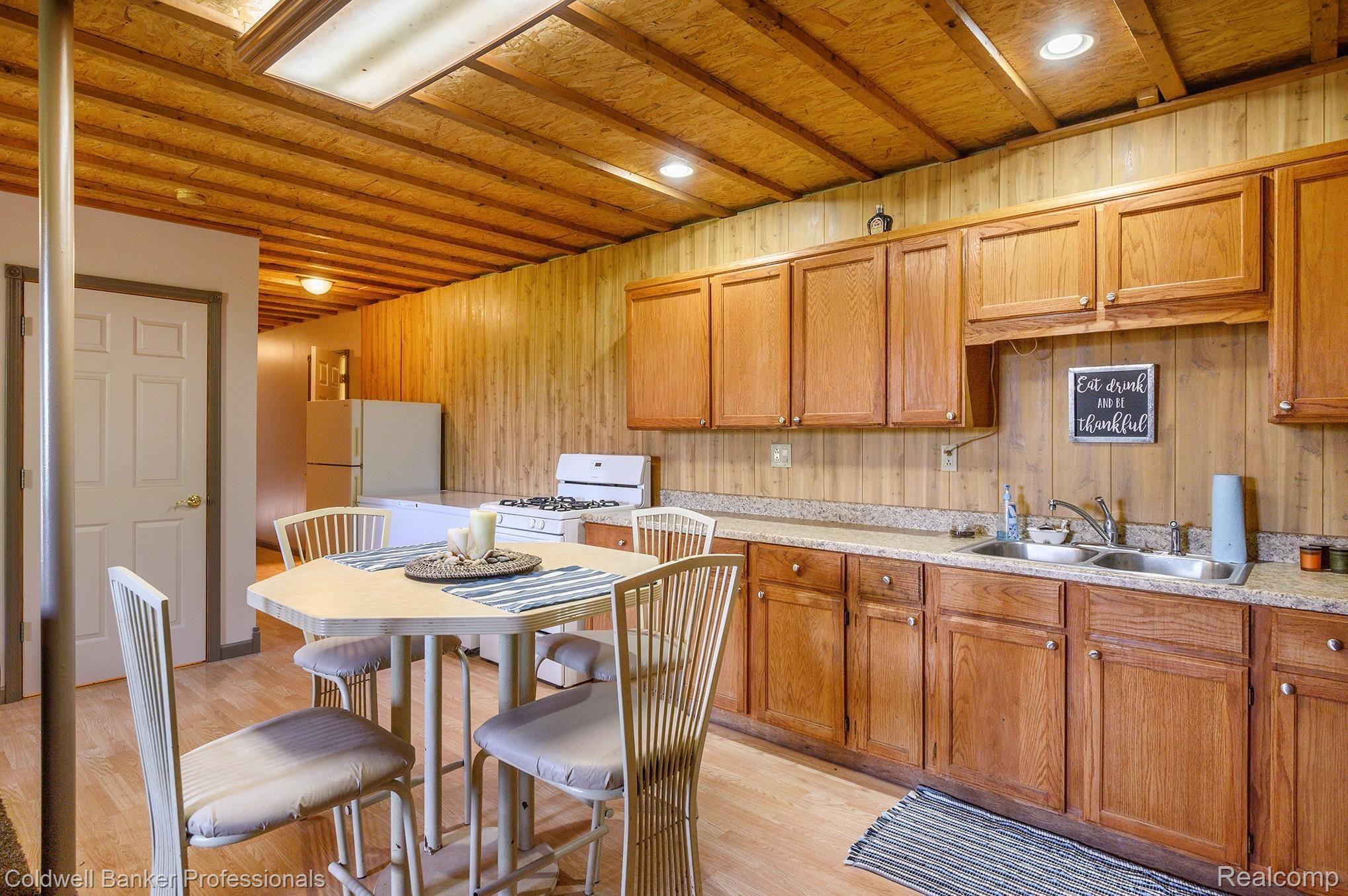 3114 East Frances Road Mount Morris, MI 48458 - Photo 28 of 43 Lower Level Kitchen.
