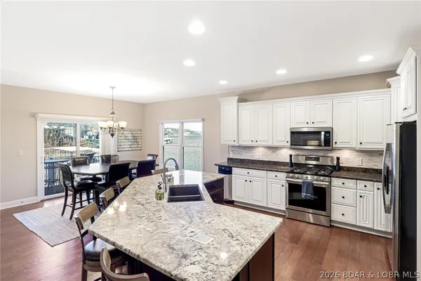 $965,000 | 115 Pebble Beach Lane, Lake Ozark, MO 65049