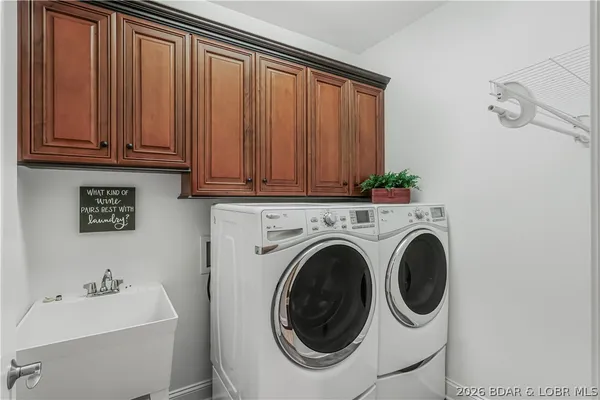 $965,000 | 115 Pebble Beach Lane, Lake Ozark, MO 65049