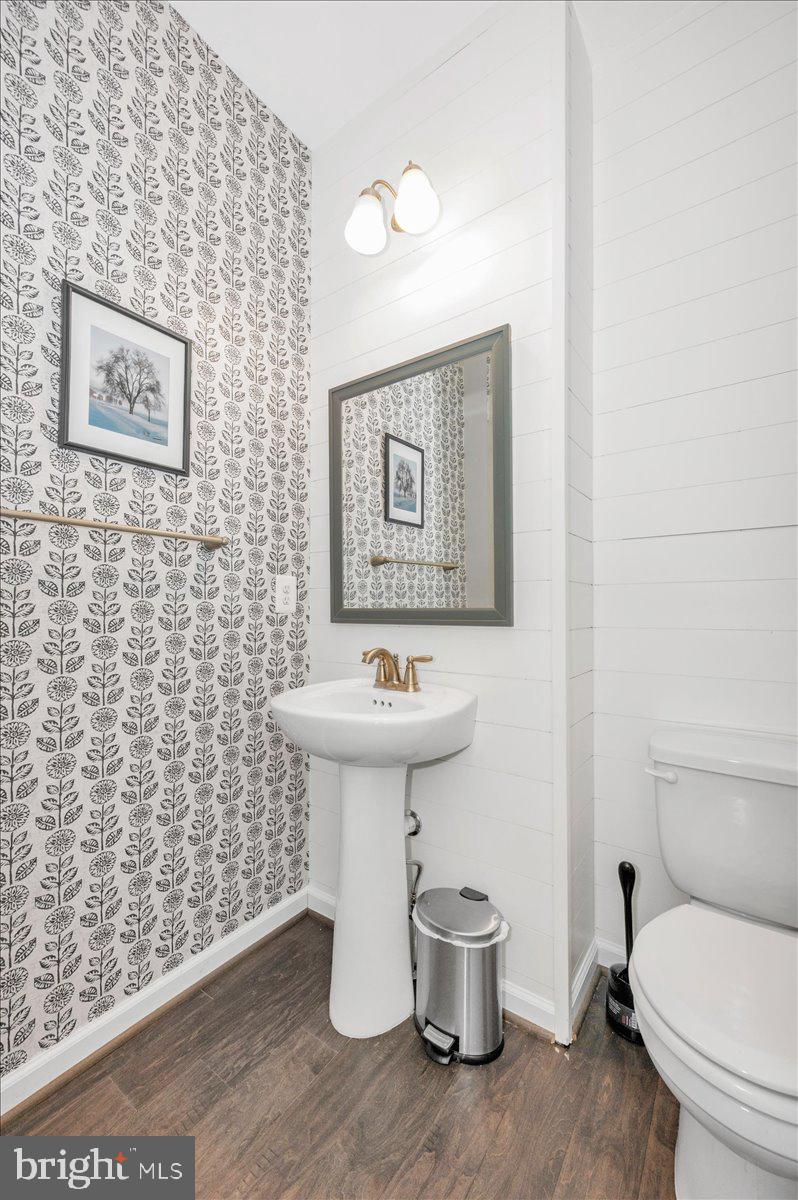 7796 Old Receiver Road Frederick, MD 21702 - Photo 26 of 65 a bathroom with a toilet and a sink