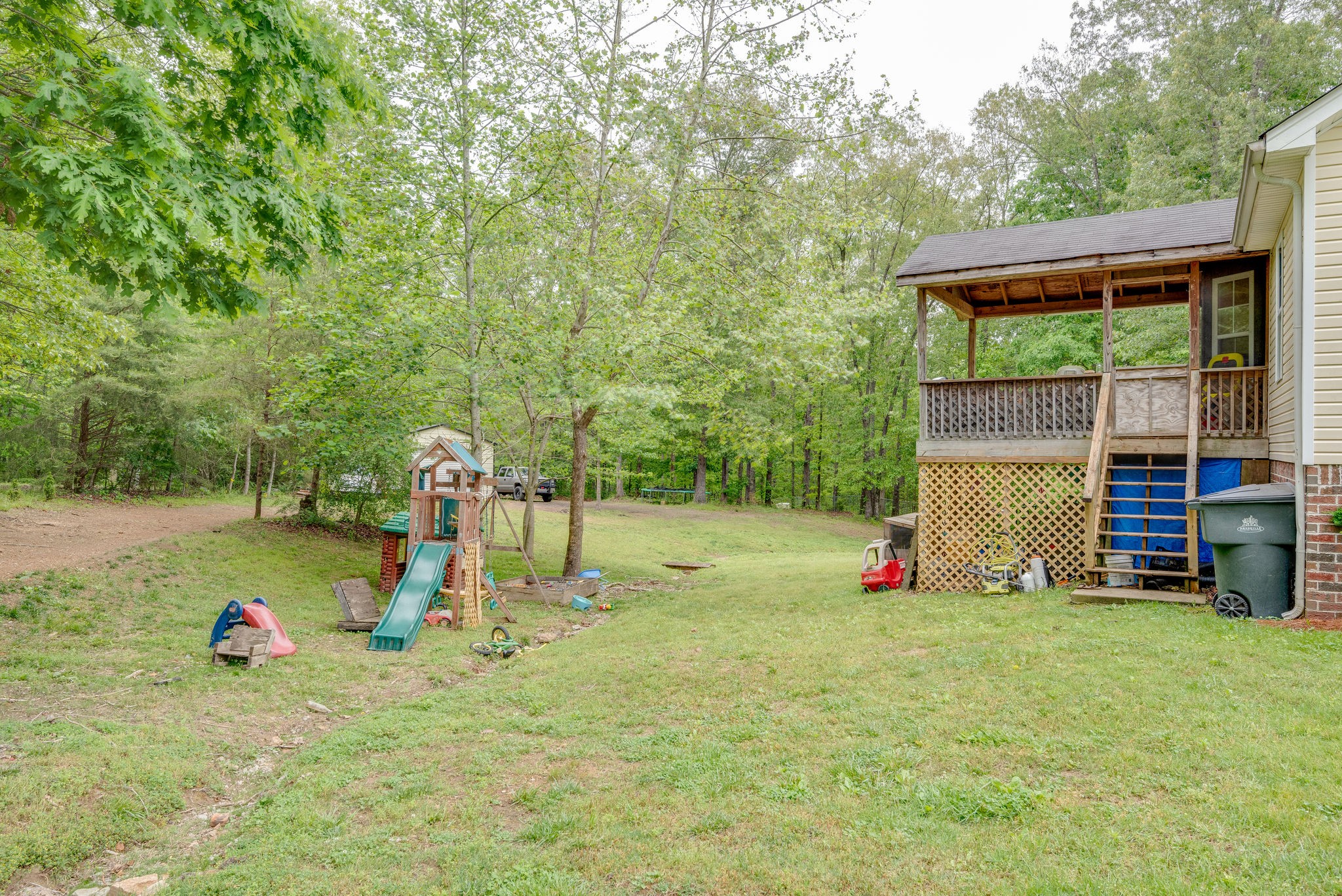 1069 Glendale Road White Bluff, TN 37187 - Photo 25 of 29 Gallery Image 25